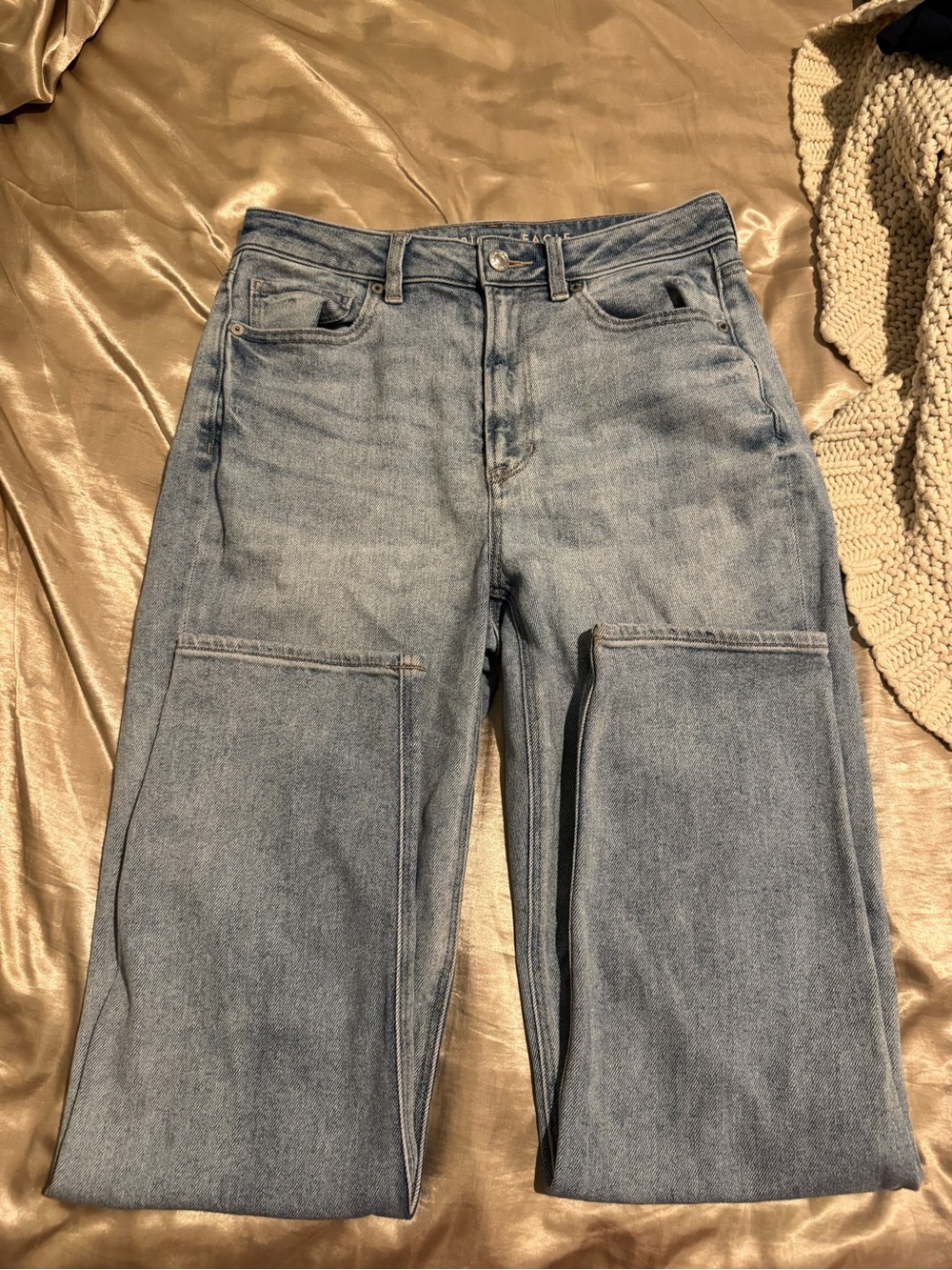 Women’s American Eagle Mom Straight Jean